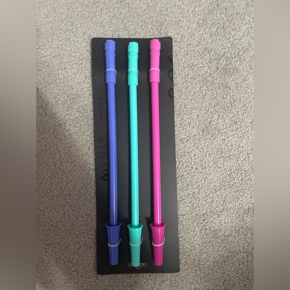 Hydro jug straws